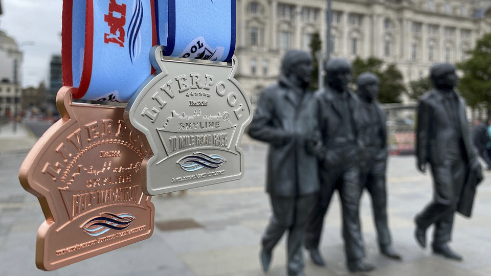 /images/2021/09/liverpool-medals.jpg