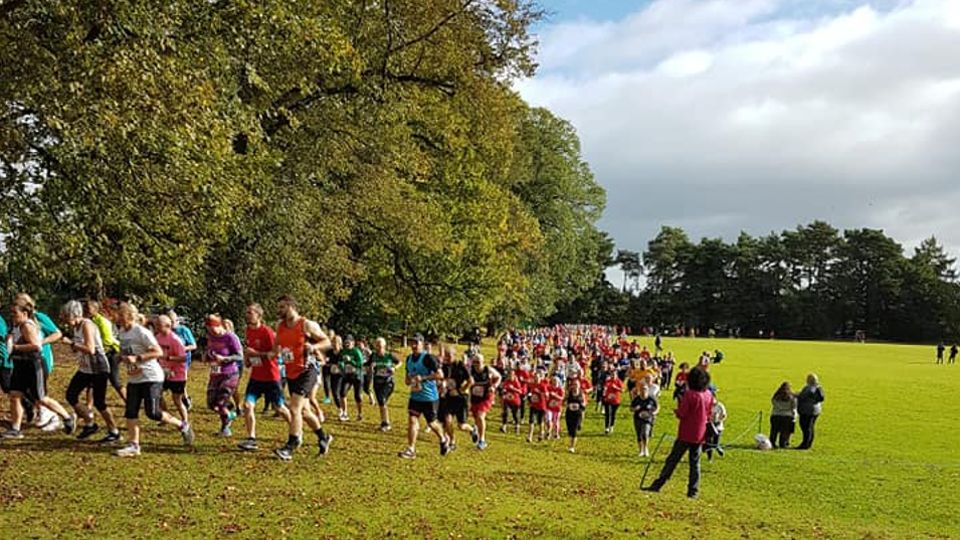 Heading off at the Market Drayton 10K