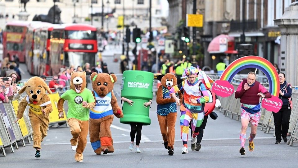London Landmarks Half Marathon mascot dash