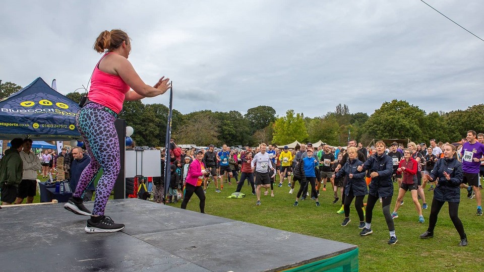 Run Barns Green warm up