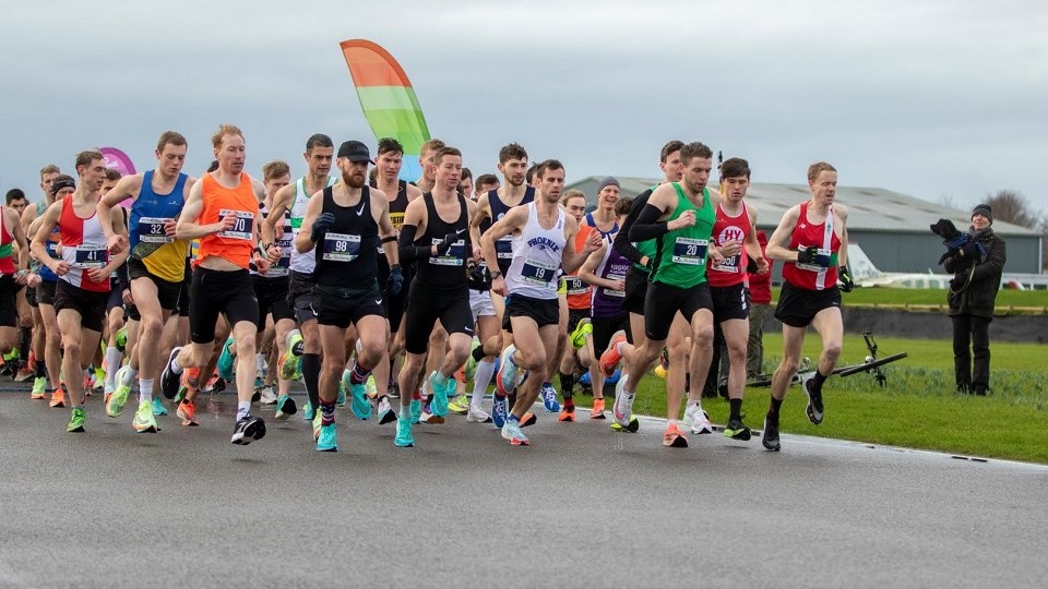 Chichester 10K race action
