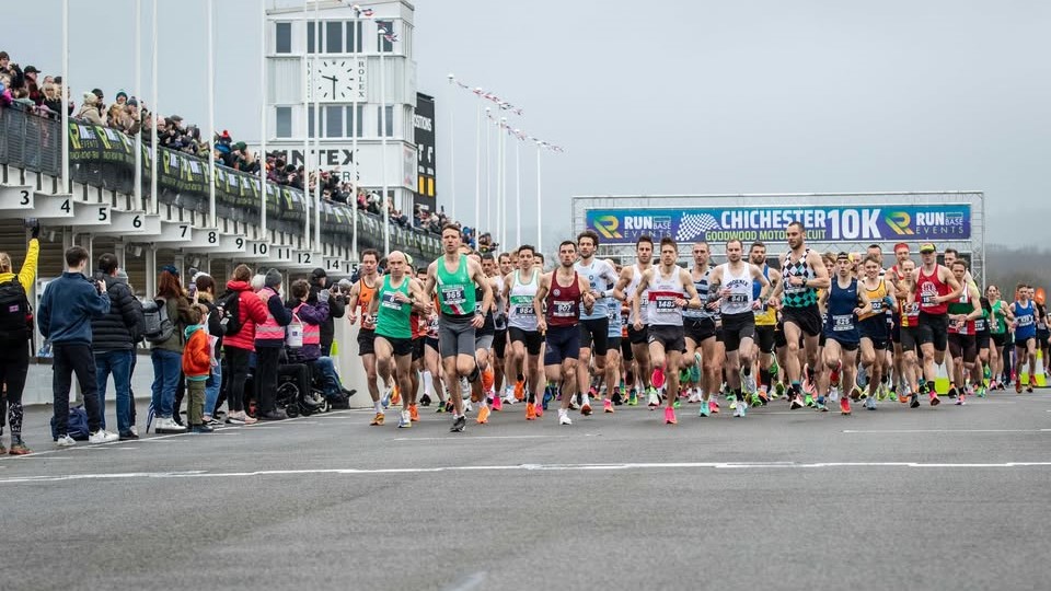 Chichester 10K start