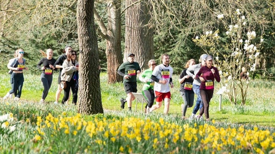Kew Gardens 10K action