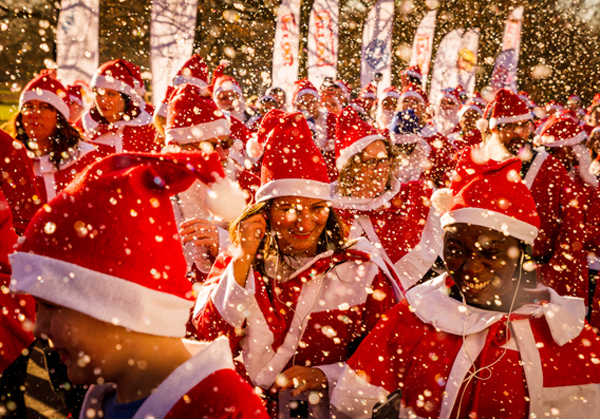 /images/charityoftheweek/2018/santa-run-snow-flourish-600.jpg