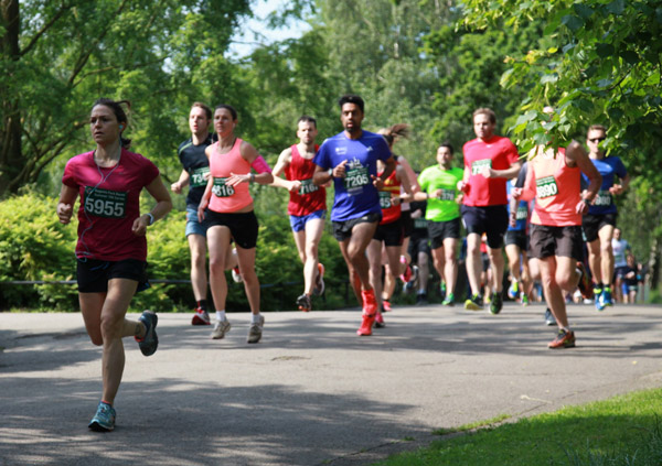 runners in a 10K race in Regent's Park