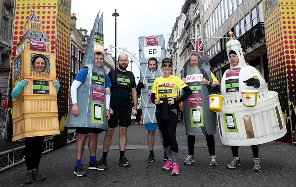 /images/news/2019/4/london-landmarks-half-marathon-runners.jpg