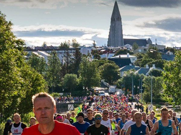 runners at Reykjavik Marathon
